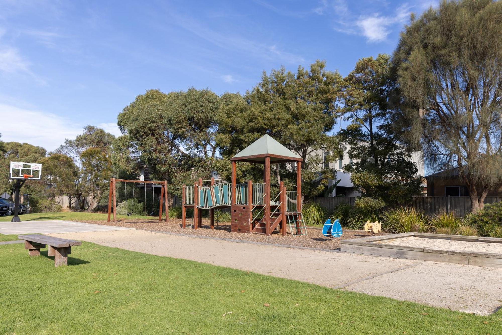Torquay Golf Retreats - Pool, Beach, Tennis, Golf Экстерьер фото
